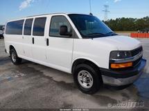2017 CHEVROLET Express