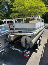 Suntracker 18 ft Pontoon and 1 EZ Loader Boat Trailer 