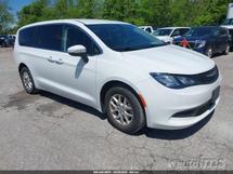2022 CHRYSLER Voyager