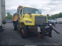 2011 FREIGHTLINER M2 106