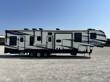2019 Keystone Fuzion 427