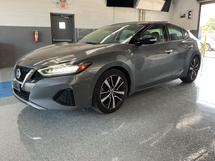 2022 NISSAN Maxima