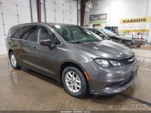 2022 CHRYSLER Voyager