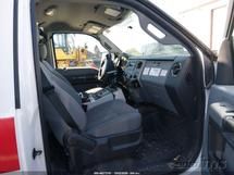 2016 FORD F450AMB
