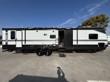 2022 Keystone Hideout 38FQTS