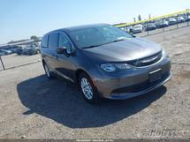 2020 CHRYSLER Voyager