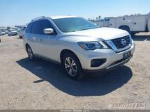 2020 NISSAN Pathfinder