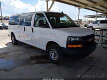 2020 CHEVROLET Express