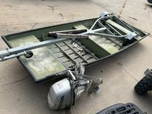 2002 Alumacraft Boat