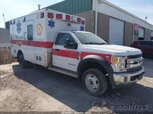 2017 FORD F450AMB