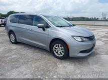 2021 CHRYSLER Voyager