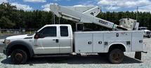 2014 Ford F550 with Altec Articulating Aerial Device Mounted