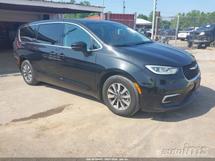 2023 CHRYSLER PACIFICA PHE