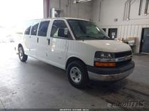 2017 CHEVROLET Express