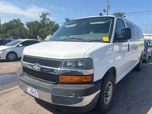 2017 CHEVROLET CG3300