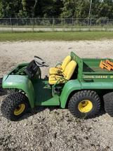 John Deere Gator