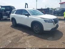 2023 NISSAN Pathfinder