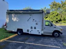2001 Ford E450