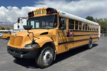 2016 IC BUS PB105