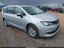 2022 CHRYSLER Voyager