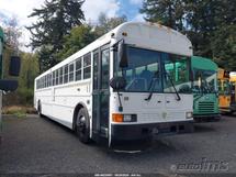 2015 IC BUS PC305