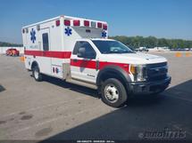 2017 FORD F450AMB