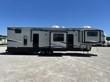2022 Cherokee Arctic Wolf Limited 3990SUITE