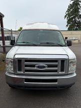 2012 Ford E-350