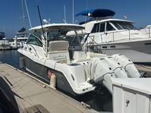 2016 Boston Whaler 345 Conquest Pilothouse – Stk# 41985