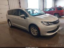 2022 CHRYSLER Voyager