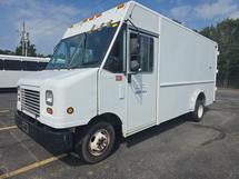 2011 FORD E-450