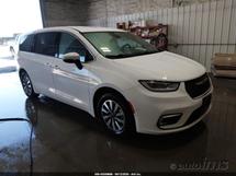 2023 CHRYSLER PACIFICA PHE
