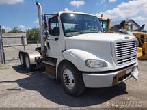 2013 FREIGHTLINER M2