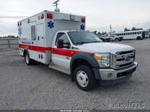 2015 FORD F450AMB