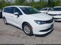 2022 CHRYSLER Voyager