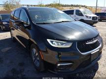 2023 CHRYSLER PACIFICA PHE
