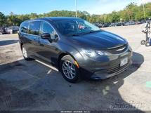 2020 CHRYSLER Voyager