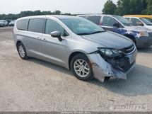 2020 CHRYSLER Voyager
